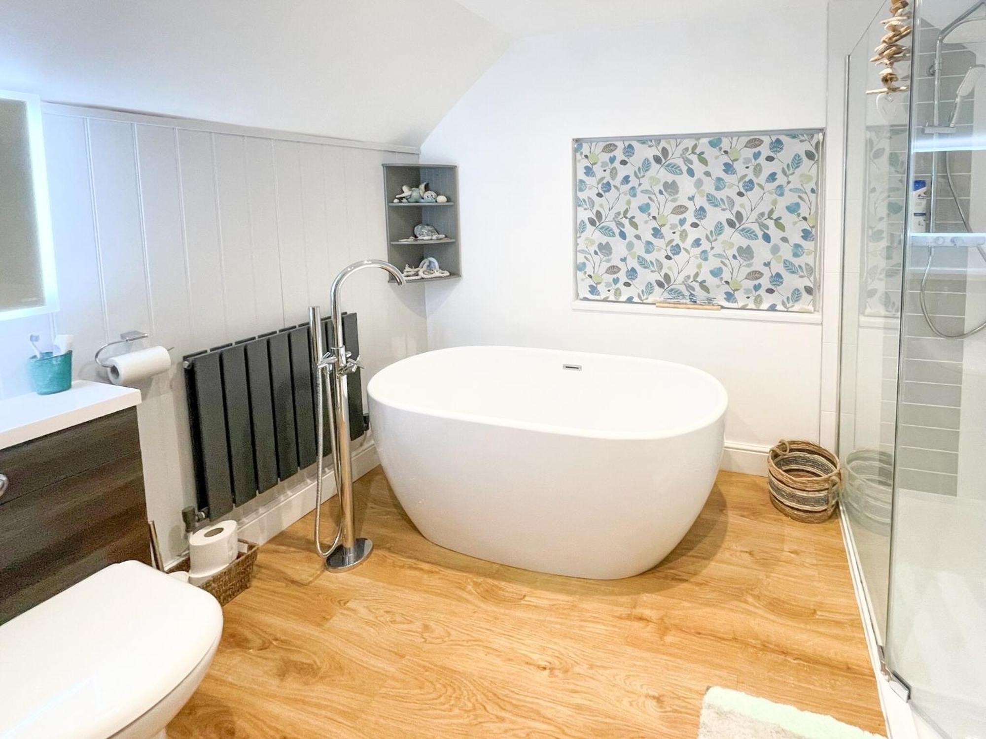 Bluebell House Villa Tenby Bagian luar foto