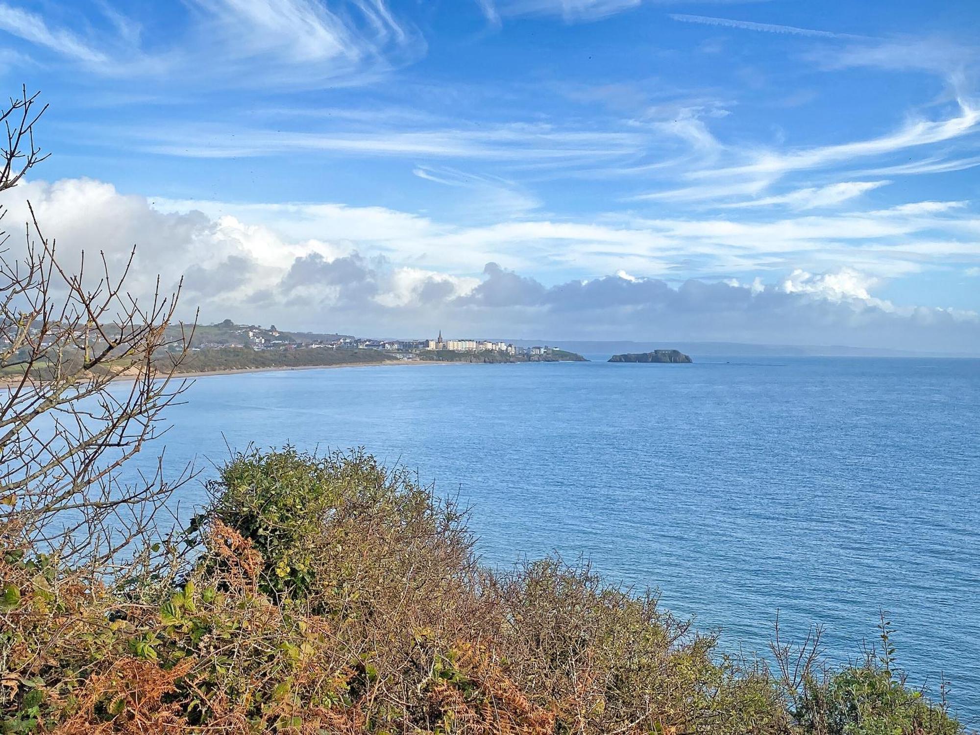 Bluebell House Villa Tenby Bagian luar foto