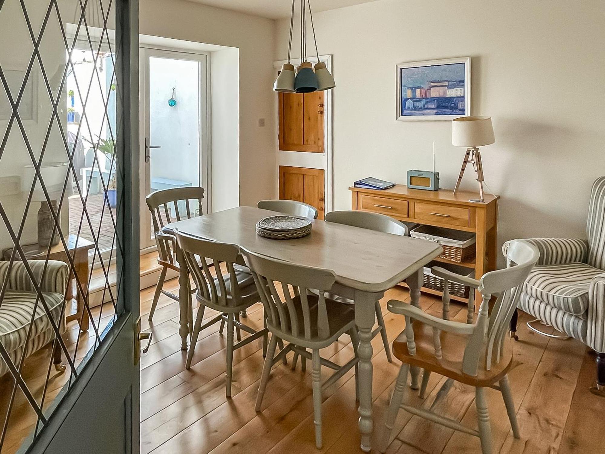 Bluebell House Villa Tenby Bagian luar foto